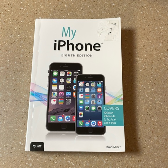 My‎ iPhone Help Book eighth edition - Picture 1 of 3